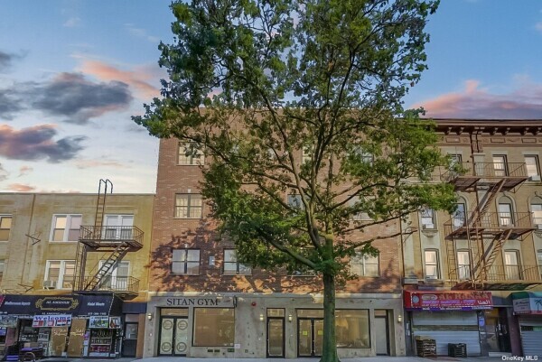 2534-2538 Steinway St, Astoria, NY for sale - Building Photo - Image 1 of 16