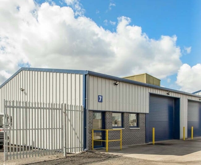 More details for Piper Rd, Airdrie - Industrial to Rent