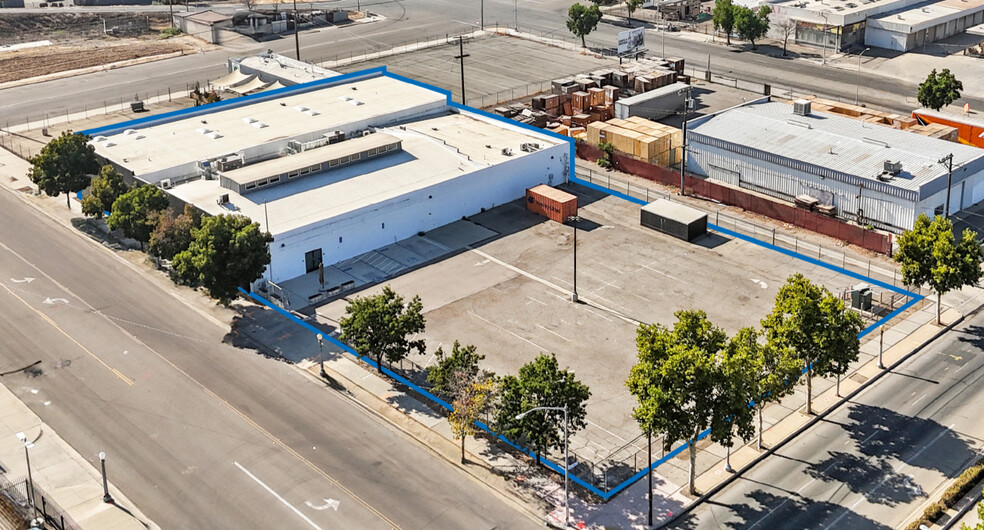 531 Fulton St, Fresno, CA for rent - Building Photo - Image 1 of 5