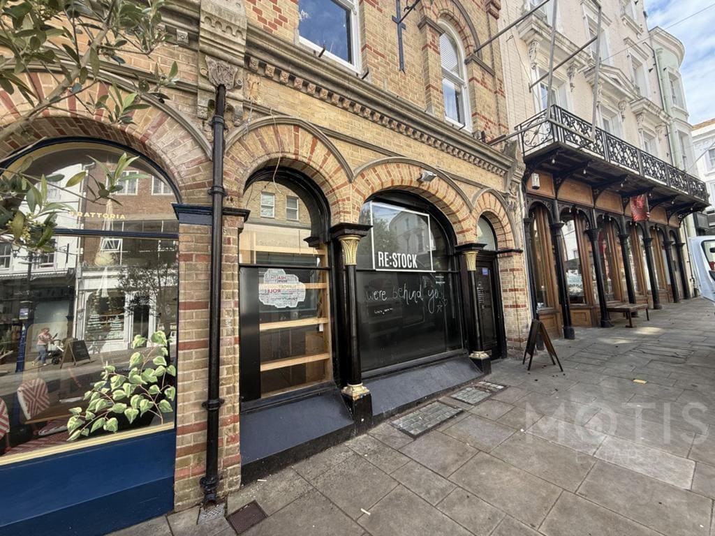 6 Rendezvous St, Folkestone to rent Building Photo- Image 1 of 10