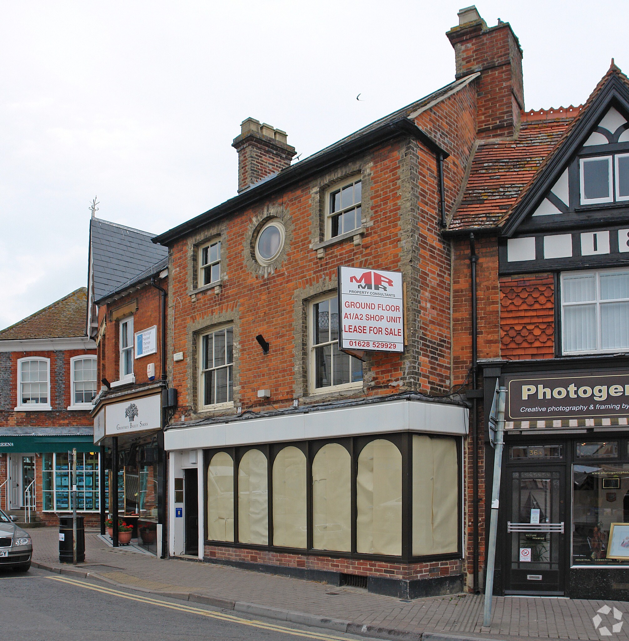 35 Market Pl, Wantage for sale Primary Photo- Image 1 of 1