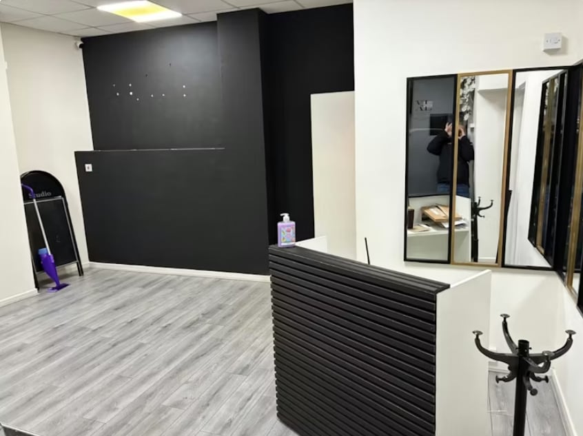 2-6 Jarvey St, Bathgate to rent Interior Photo- Image 1 of 9