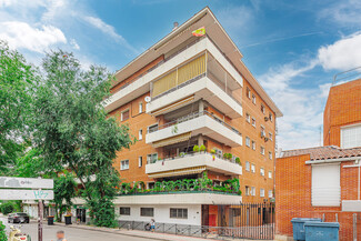 More details for Calle Velayos, 2, Madrid - Retail for Rent