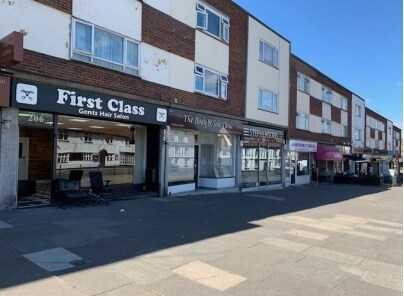 206 High St, Hornchurch for sale Primary Photo- Image 1 of 1