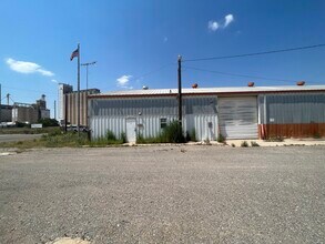 903 Main St, Vernon, TX for rent Building Photo- Image 2 of 9