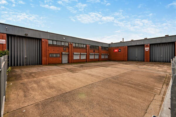 Parkside Ln, Leeds for sale - Building Photo - Image 1 of 1