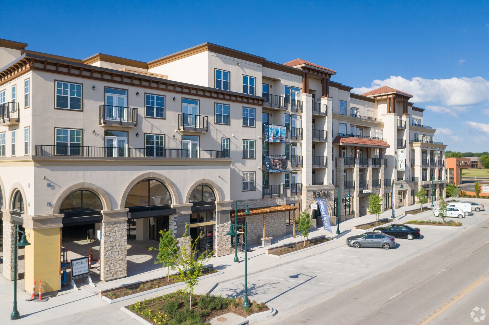 6201 Johnson Dr, Mission, KS for sale Primary Photo- Image 1 of 1