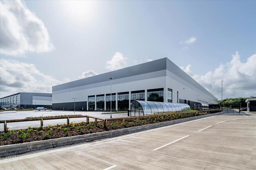 Catalina Approach, Warrington for sale - Building Photo - Image 1 of 1