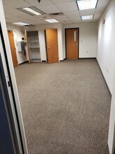 9351 Rayne Rd, Sturtevant, WI to rent Interior Photo- Image 1 of 1