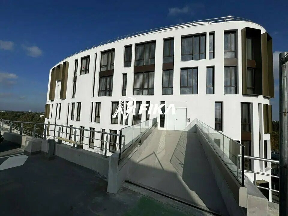 Office in Toulouse for sale Building Photo- Image 1 of 13