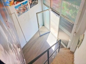 Office / Retail in Sant Pere de Ribes, Barcelona to rent Interior Photo- Image 1 of 15