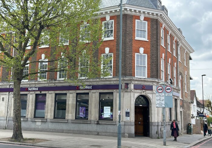 1393 London Rd, London for sale Primary Photo- Image 1 of 1