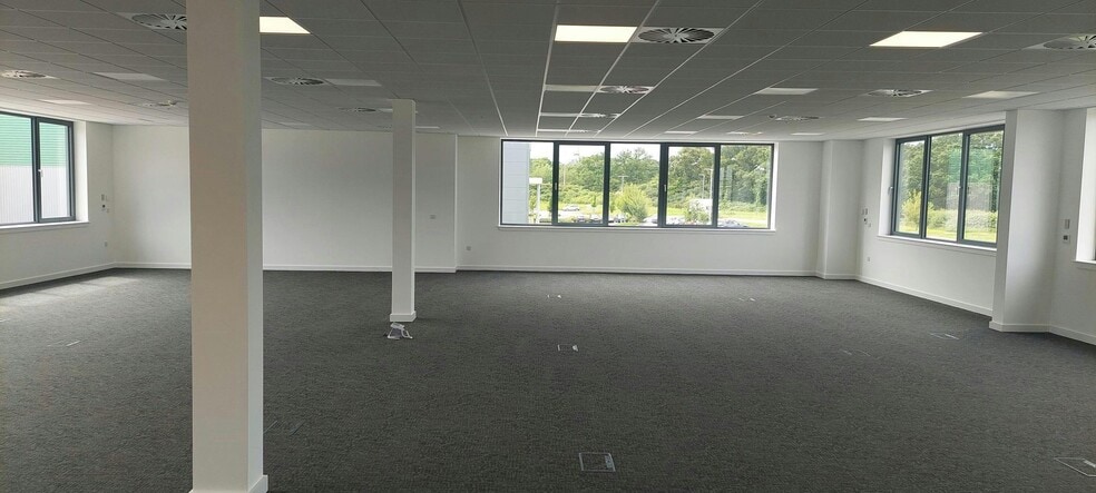 Pershore Ln, Worcester to rent - Building Photo - Image 3 of 12