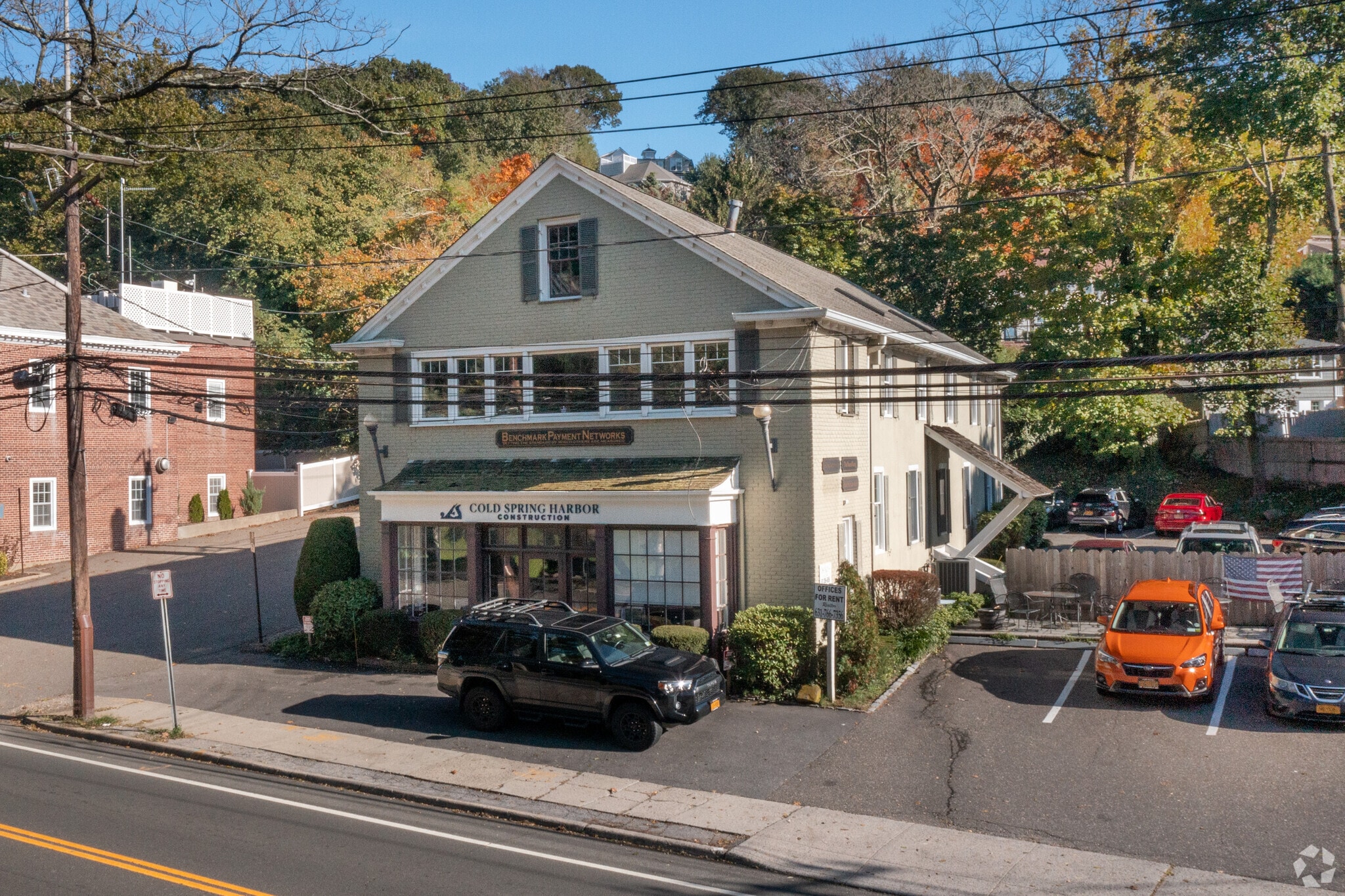 3 Harbor Rd, Cold Spring Harbor, NY to rent Primary Photo- Image 1 of 21