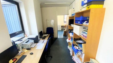 Commerce Rd, Brentford to rent Interior Photo- Image 2 of 4