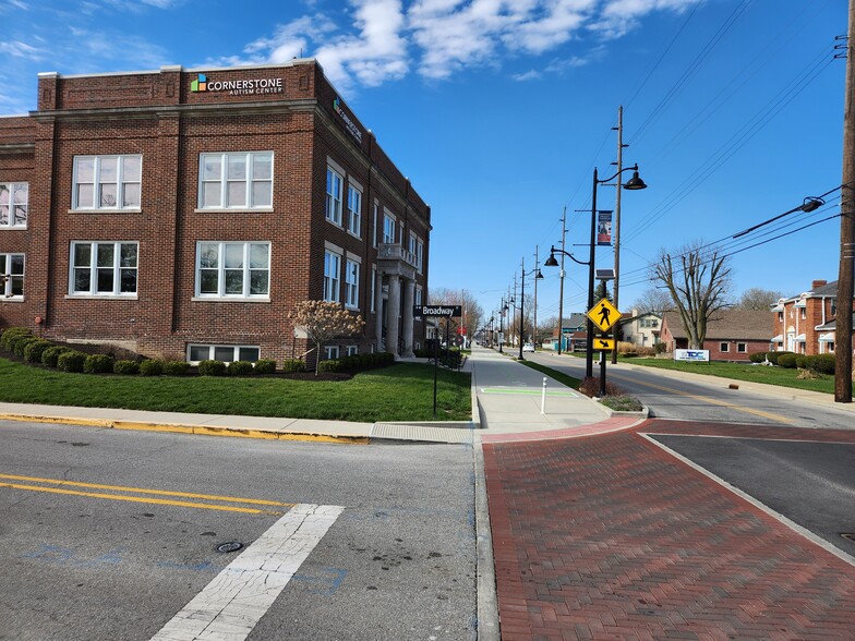 2 N Madison Ave, Greenwood, IN for rent - Building Photo - Image 1 of 36