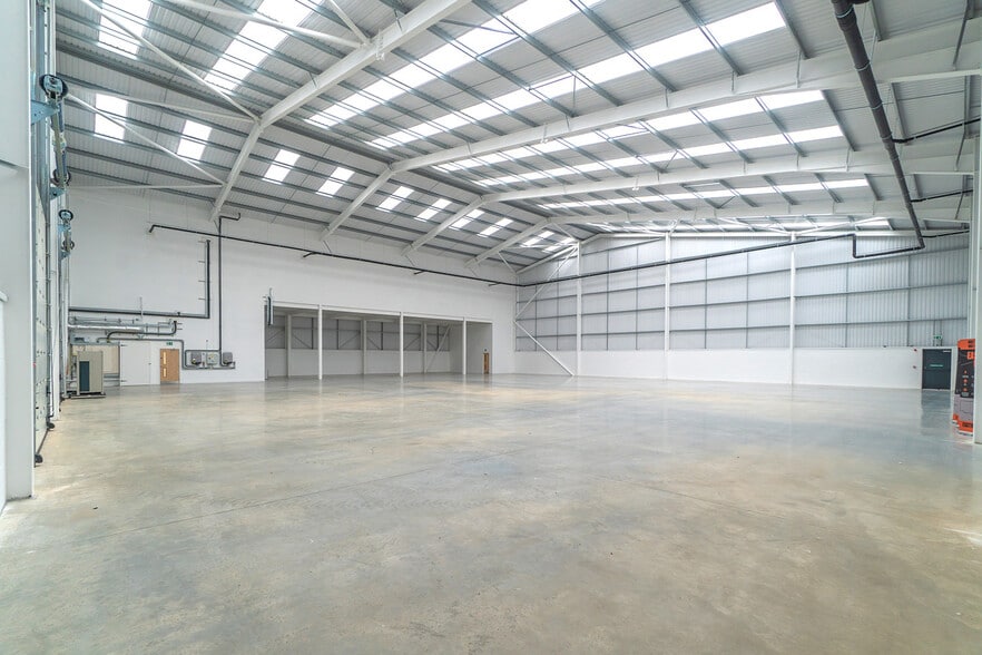 Eastman Edge & Harrow View, Harrow to rent - Building Photo - Image 3 of 6