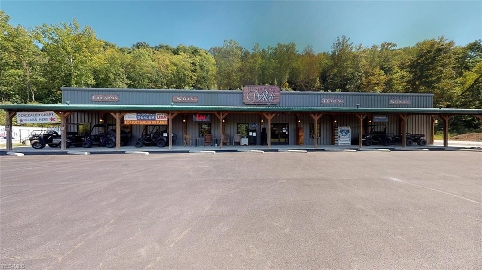 4138 Williams Hwy, Williamstown, WV for sale - Primary Photo - Image 1 of 1