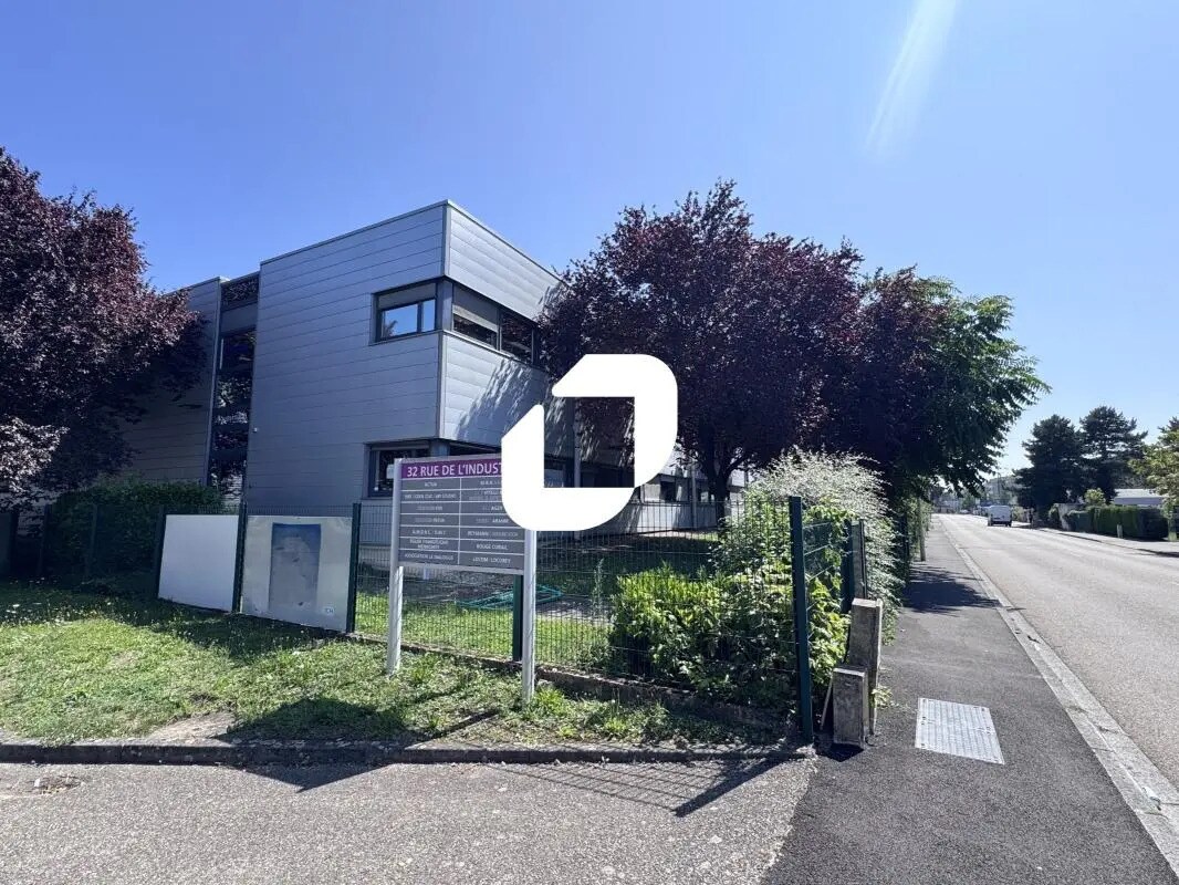 32 Rue De L'Industrie, Illkirch-Graffenstaden to rent Primary Photo- Image 1 of 27