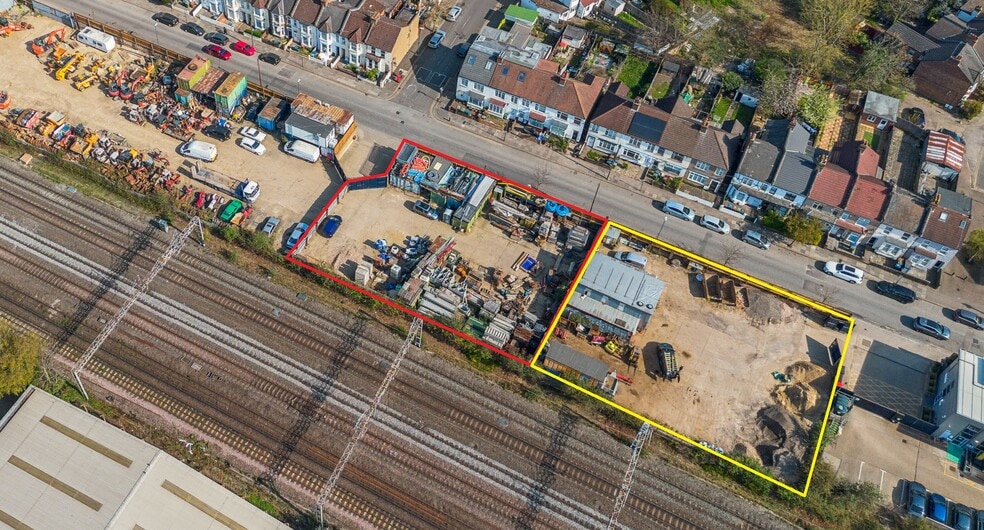 Unit 1 & 2 Cecil Rd, Harrow to rent - Aerial - Image 3 of 4