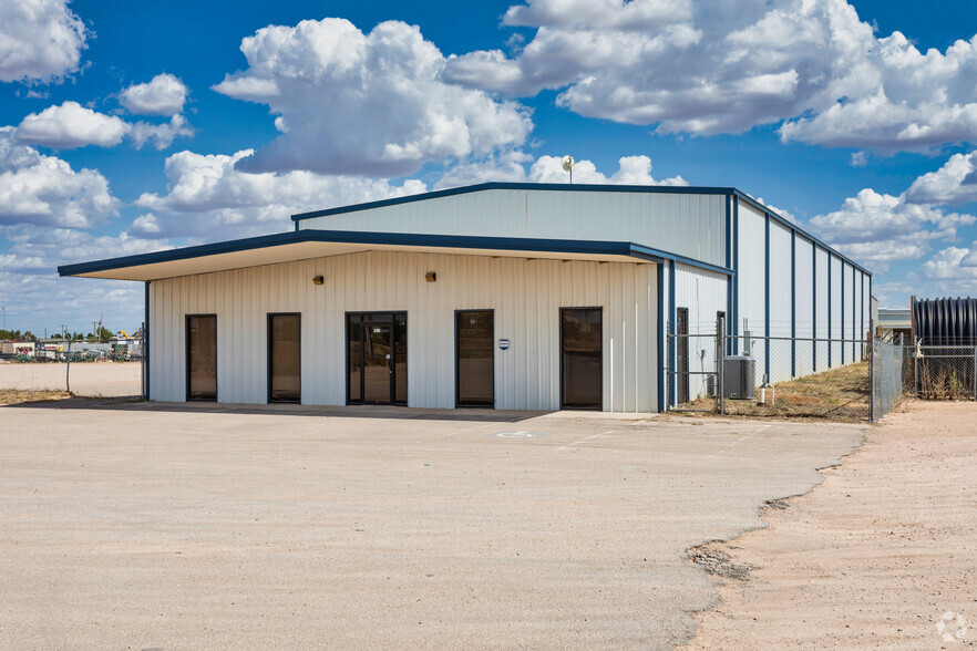 7611 W Industrial Ave, Midland, TX for sale - Building Photo - Image 1 of 1