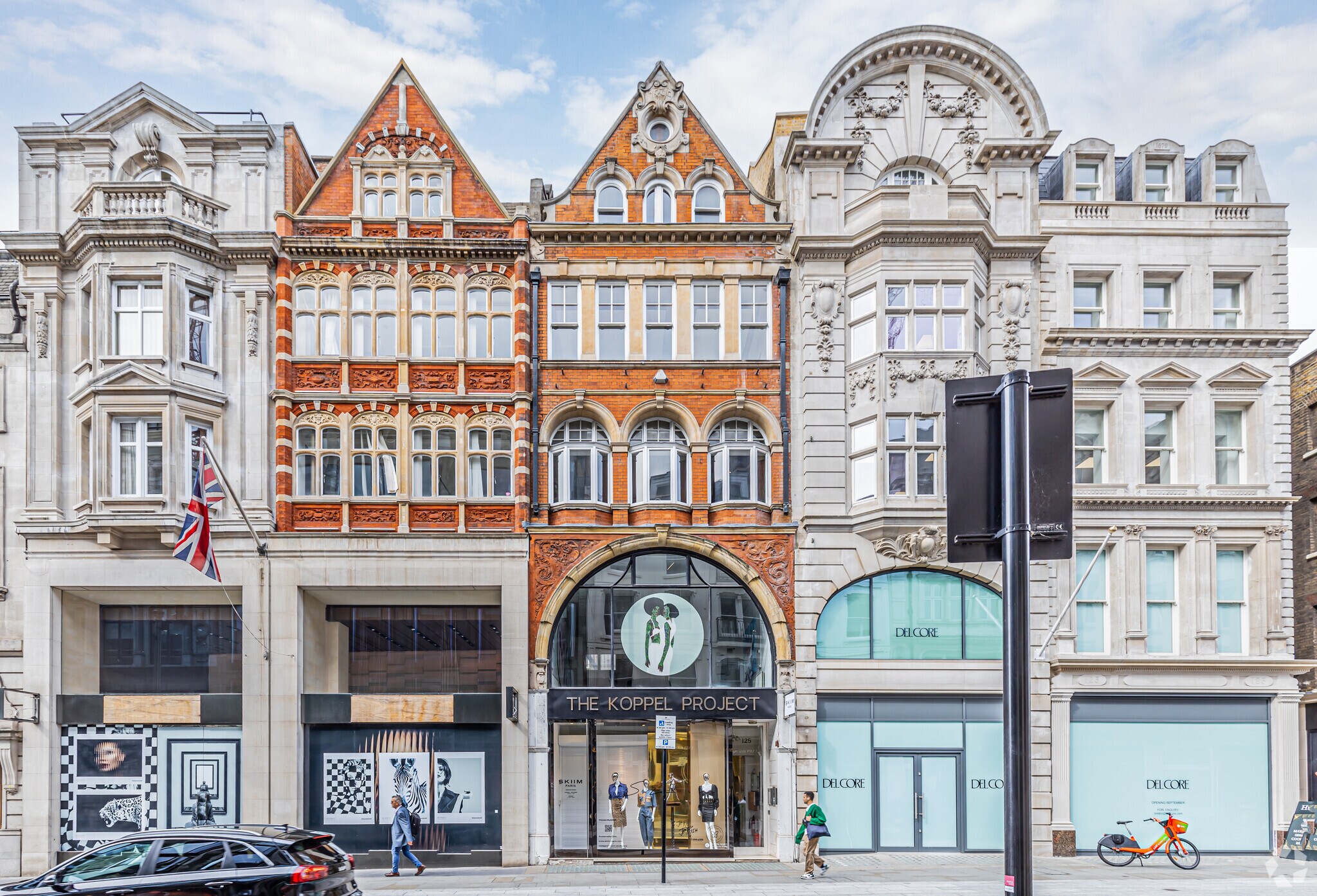 125 New Bond St, London W1S 1DY Retail for Rent