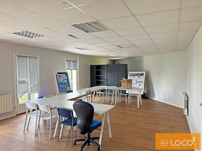 17 Rue Du Cassé, Saint-Jean for sale - Interior Photo - Image 3 of 5