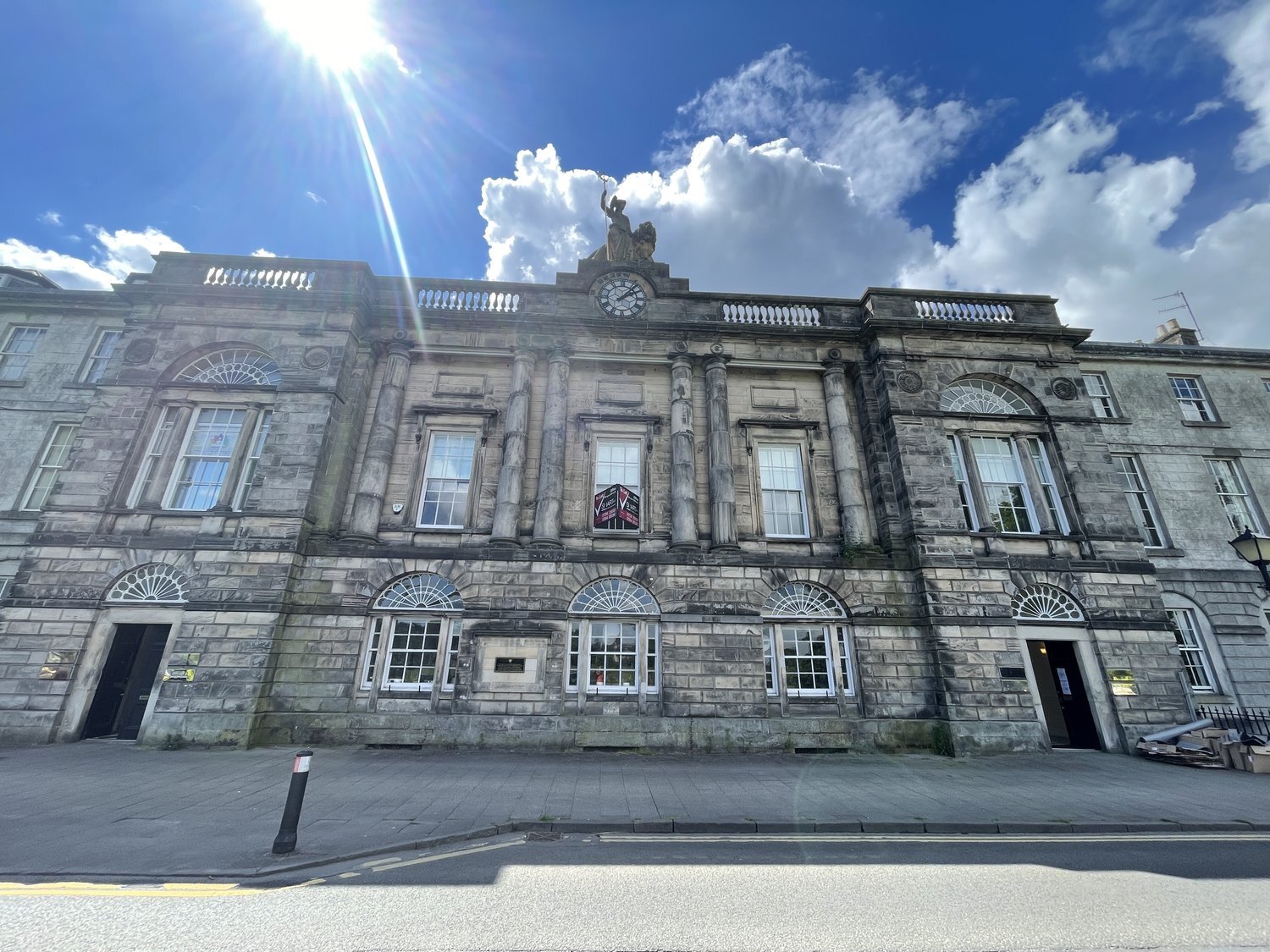 Rose Ter, Perth to rent Building Photo- Image 1 of 12