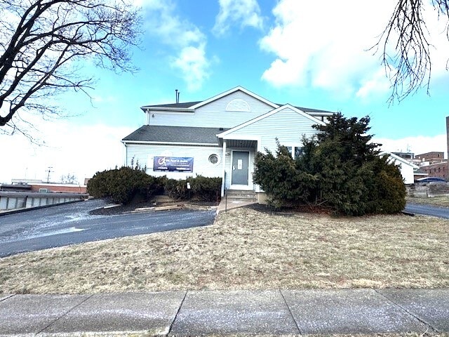 2111 Washington Blvd, Easton, PA to rent Building Photo- Image 1 of 37