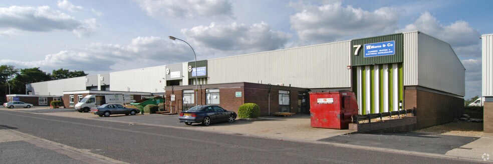 Standard Way, Fareham for sale - Primary Photo - Image 1 of 1