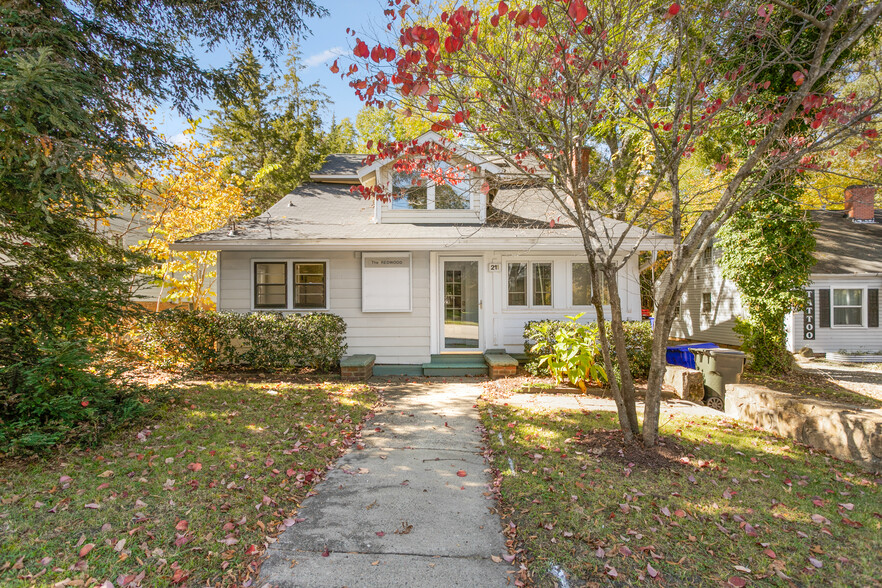 211 N Columbia St, Chapel Hill, NC for rent - Building Photo - Image 1 of 6