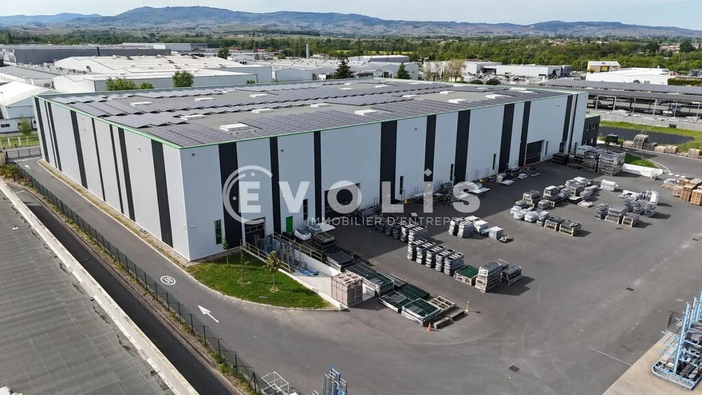 Vente Local d'activités 6 200 m² - Photo 1