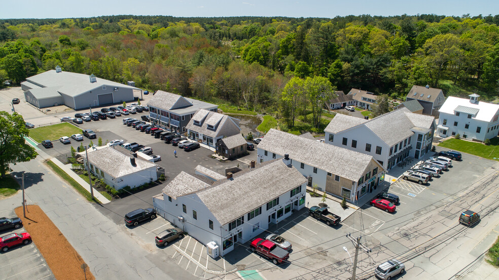 46 Railroad Ave, Duxbury, MA for rent - Building Photo - Image 3 of 19