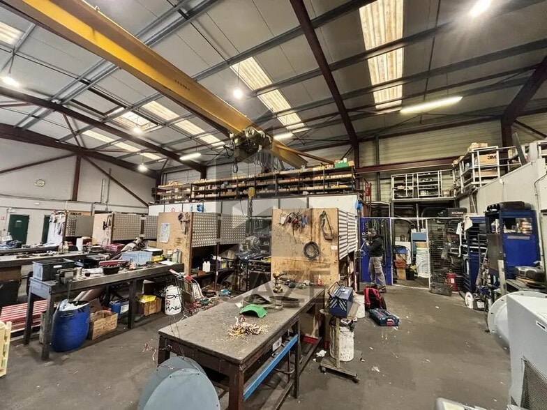 Office in Bordeaux to rent - Interior Photo - Image 1 of 6