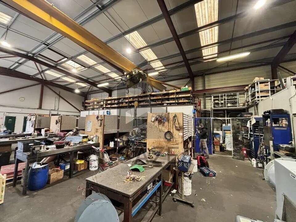 Office in Bordeaux to rent Interior Photo- Image 1 of 7