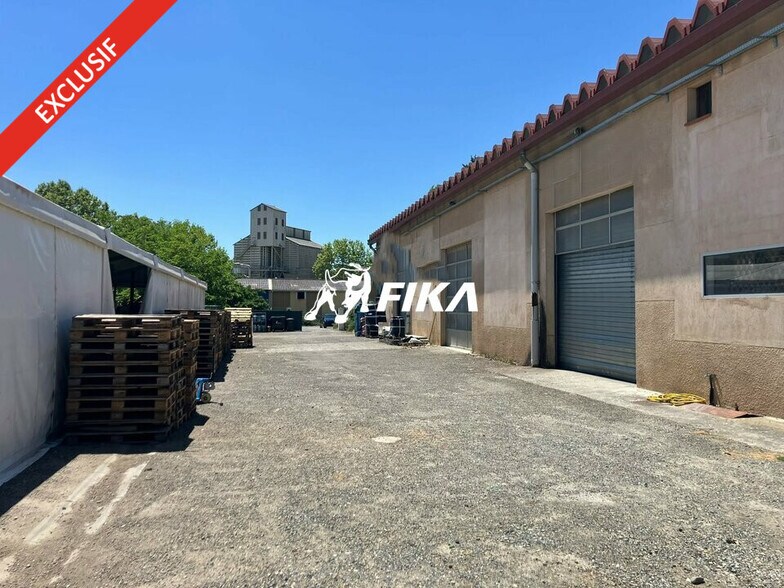 Light Industrial in Verdun Sur Garonne for sale - Building Photo - Image 2 of 12