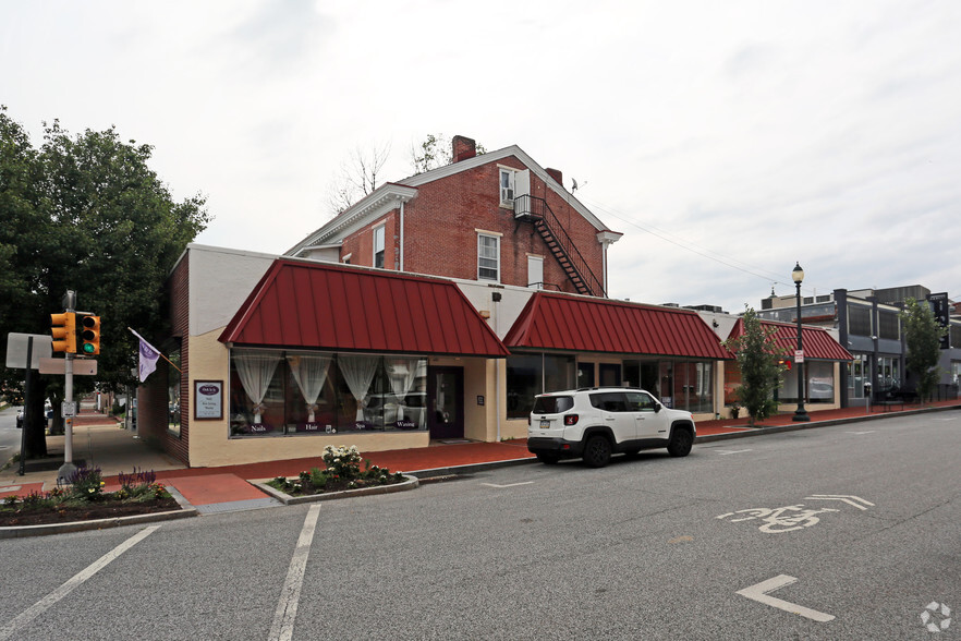 129-131 N Church St, West Chester, PA for sale - Primary Photo - Image 1 of 1