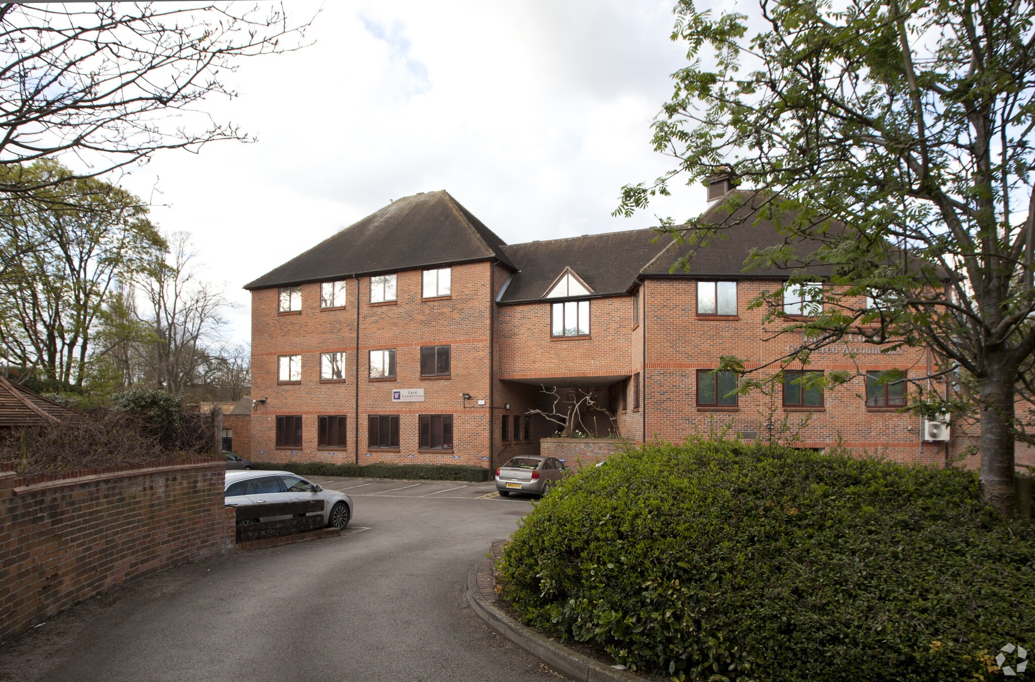 South St, Farnham for sale Primary Photo- Image 1 of 3