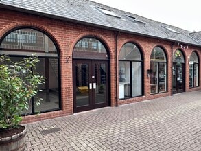 Broad St, Pershore to rent Building Photo- Image 2 of 5
