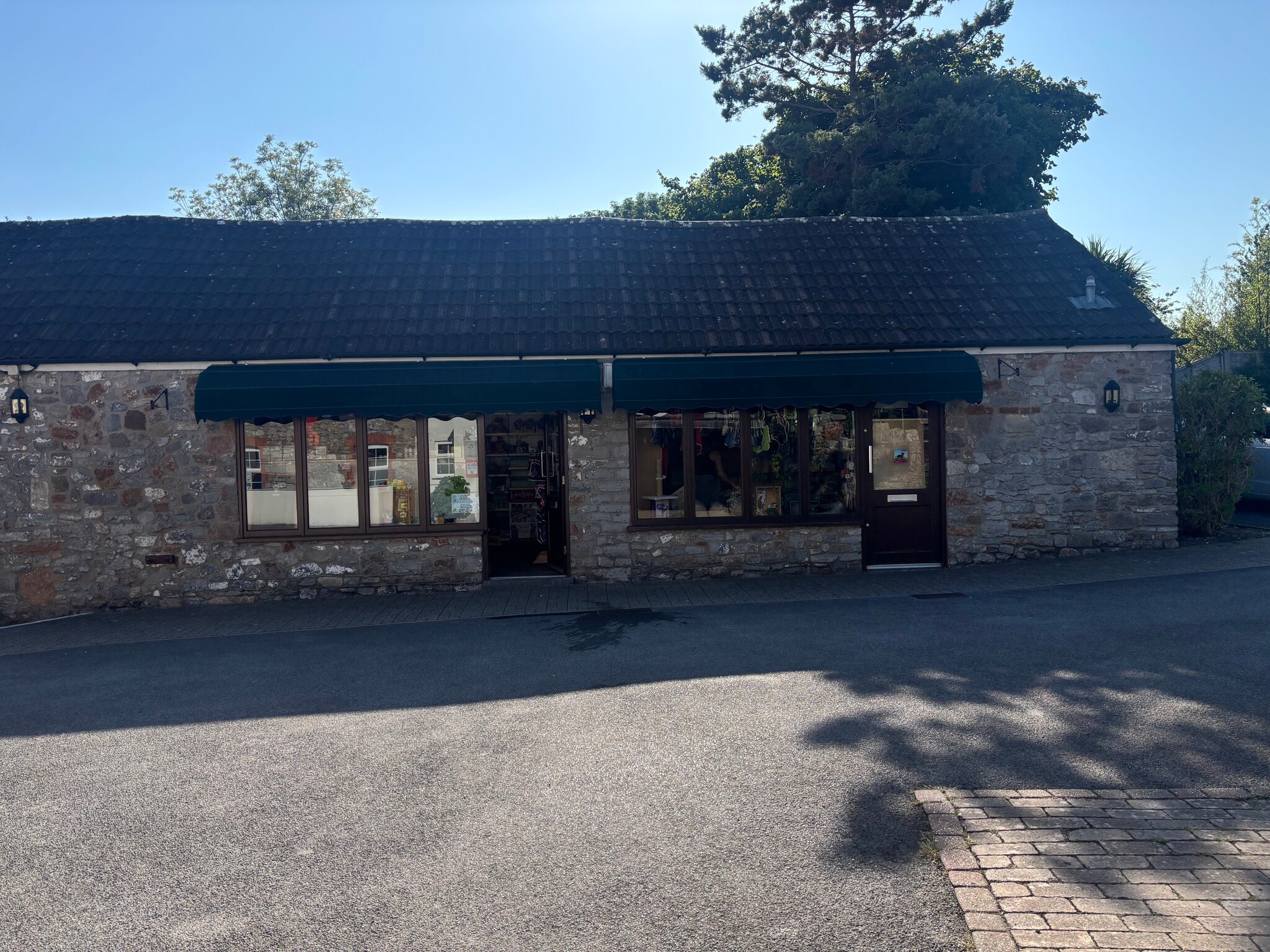 Union St, Cheddar to rent Building Photo- Image 1 of 4