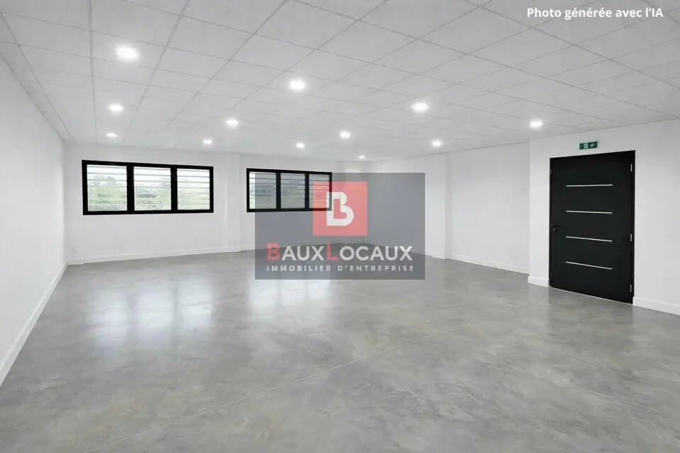 Location Bureaux 120 m² - Photo 1