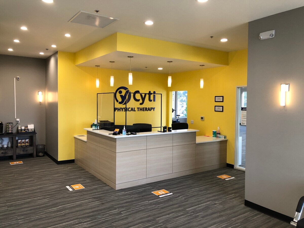 11350 SW Canyon Rd, Beaverton 97005