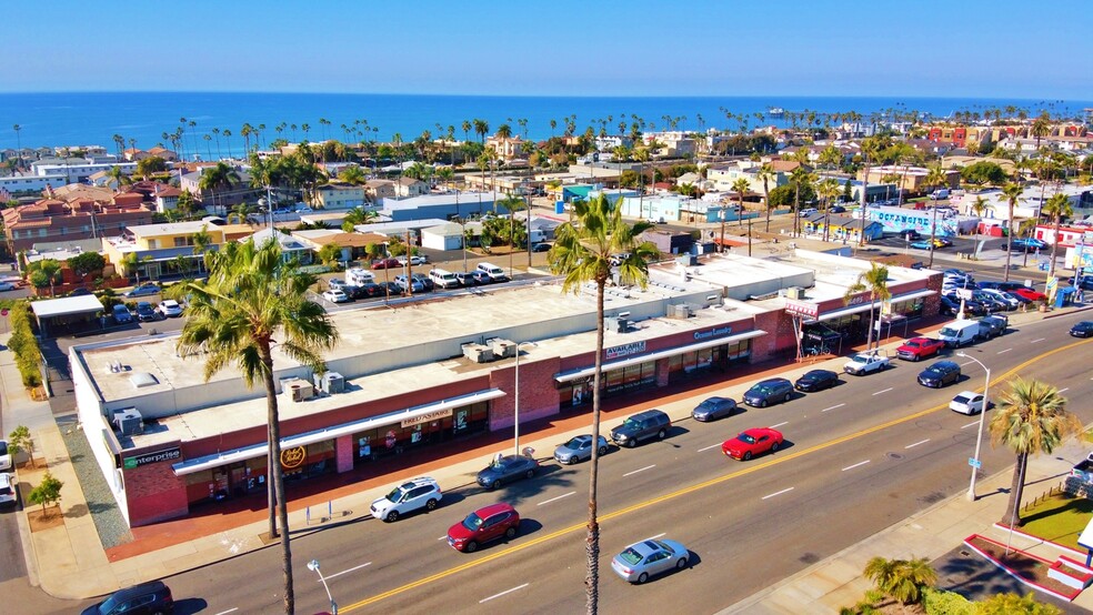 805-875 S Coast Hwy, Oceanside, CA for rent - Primary Photo - Image 1 of 2