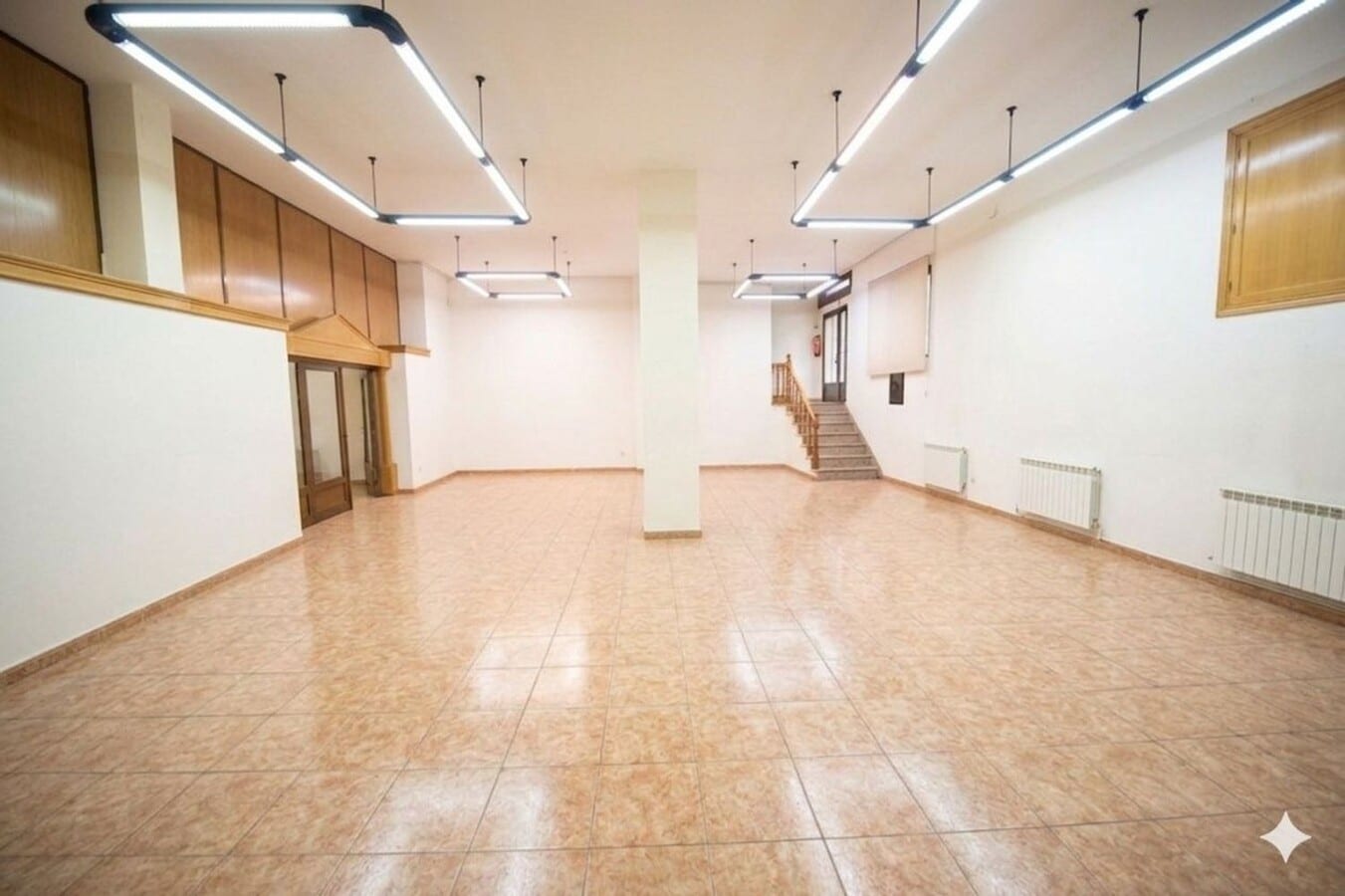 Madrid, MAD 28015 -  -  - Interior Photo - Image 1 of 7