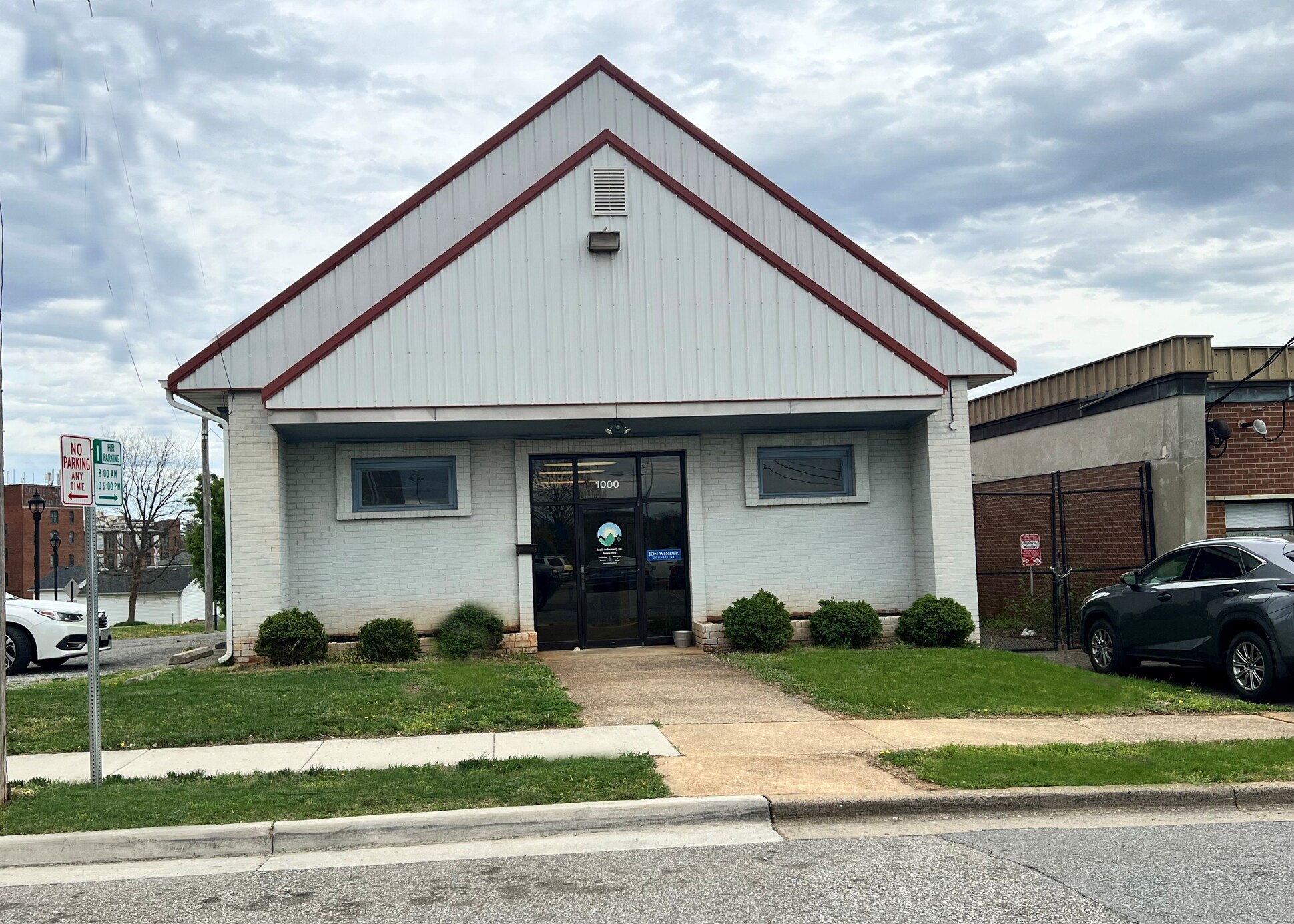 1000 Miller Park Sq, Lynchburg, VA for sale Building Photo- Image 1 of 1