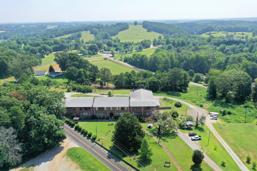 156 School Rd, Mill Spring, NC for rent - Aerial - Image 2 of 48