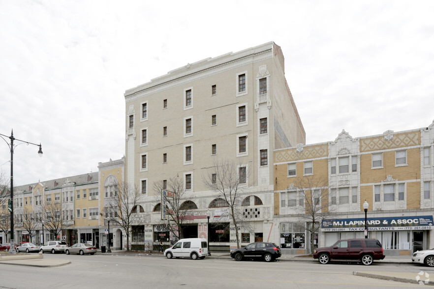 5951 W Madison St, Chicago, IL for sale - Primary Photo - Image 1 of 1