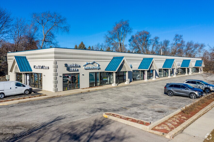 4629-4649 S 108th St, Greenfield, WI for sale - Primary Photo - Image 1 of 1