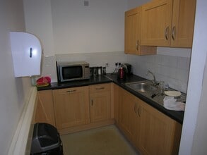 100 Ladas Dr, Belfast to rent Interior Photo- Image 1 of 4