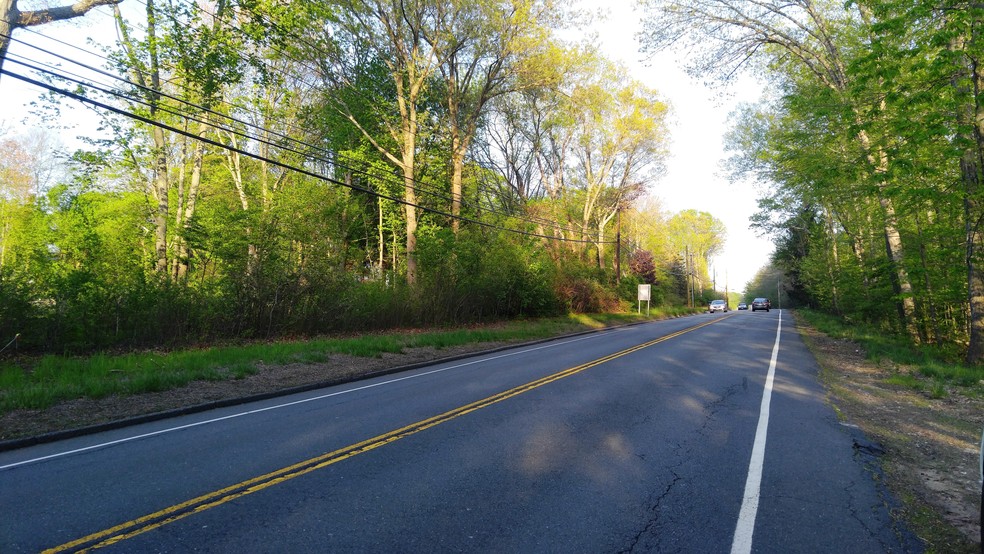 312 Merrow Rd, Tolland, CT for sale - Building Photo - Image 3 of 11